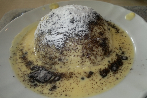 germknodel-custard
