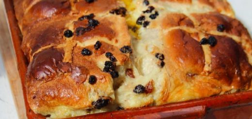 hot-cross-bread-butter-pudding