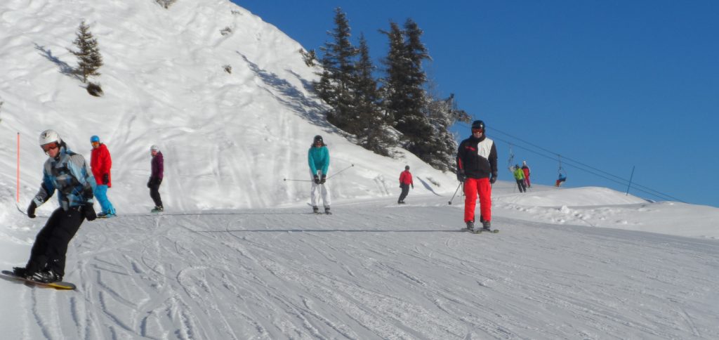 ski-jewel-beginner-skiing